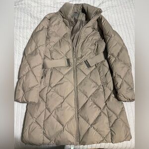 Uniqlo Taupe Quilted Puffer Coat